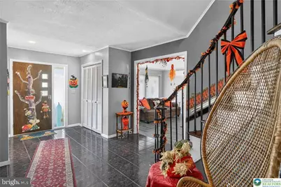 58 E Lafayette Place, Wilkes Barre, PA 18702 - Photo 4