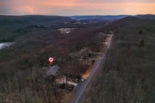 720 Turnberry Ln, Hazleton, PA 18202 - Photo 12