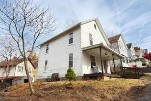 6 Fern Ave, Carbondale, PA 18407 - Photo 4