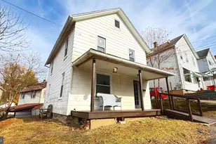 6 Fern Ave, Carbondale, PA 18407 - Photo 2