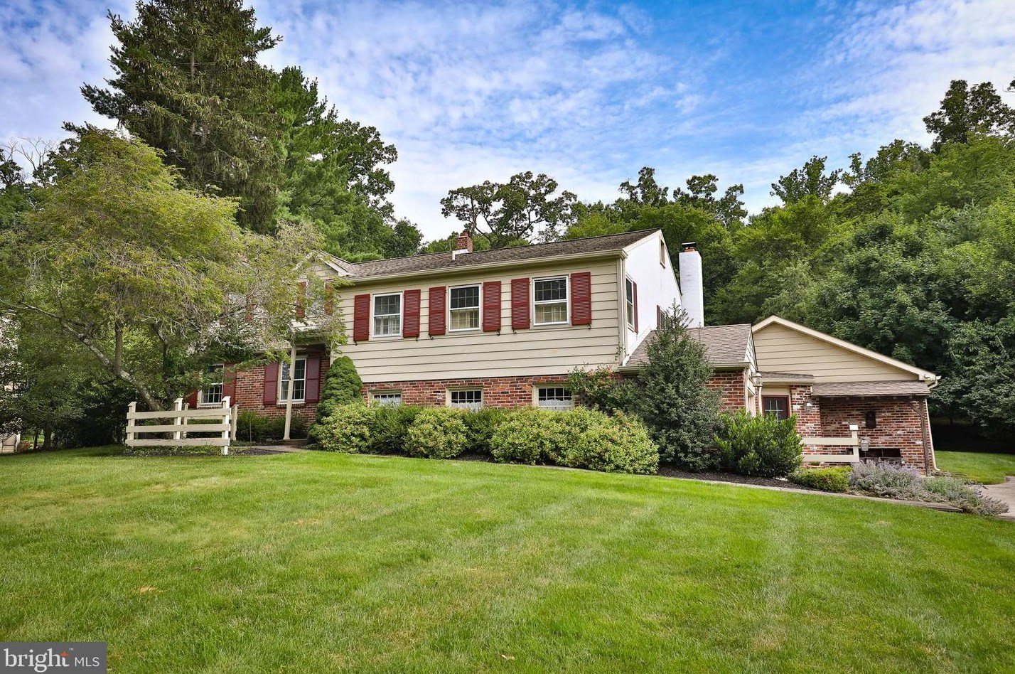6032 Cannon Hill Rd, Fort Washington, PA 19034