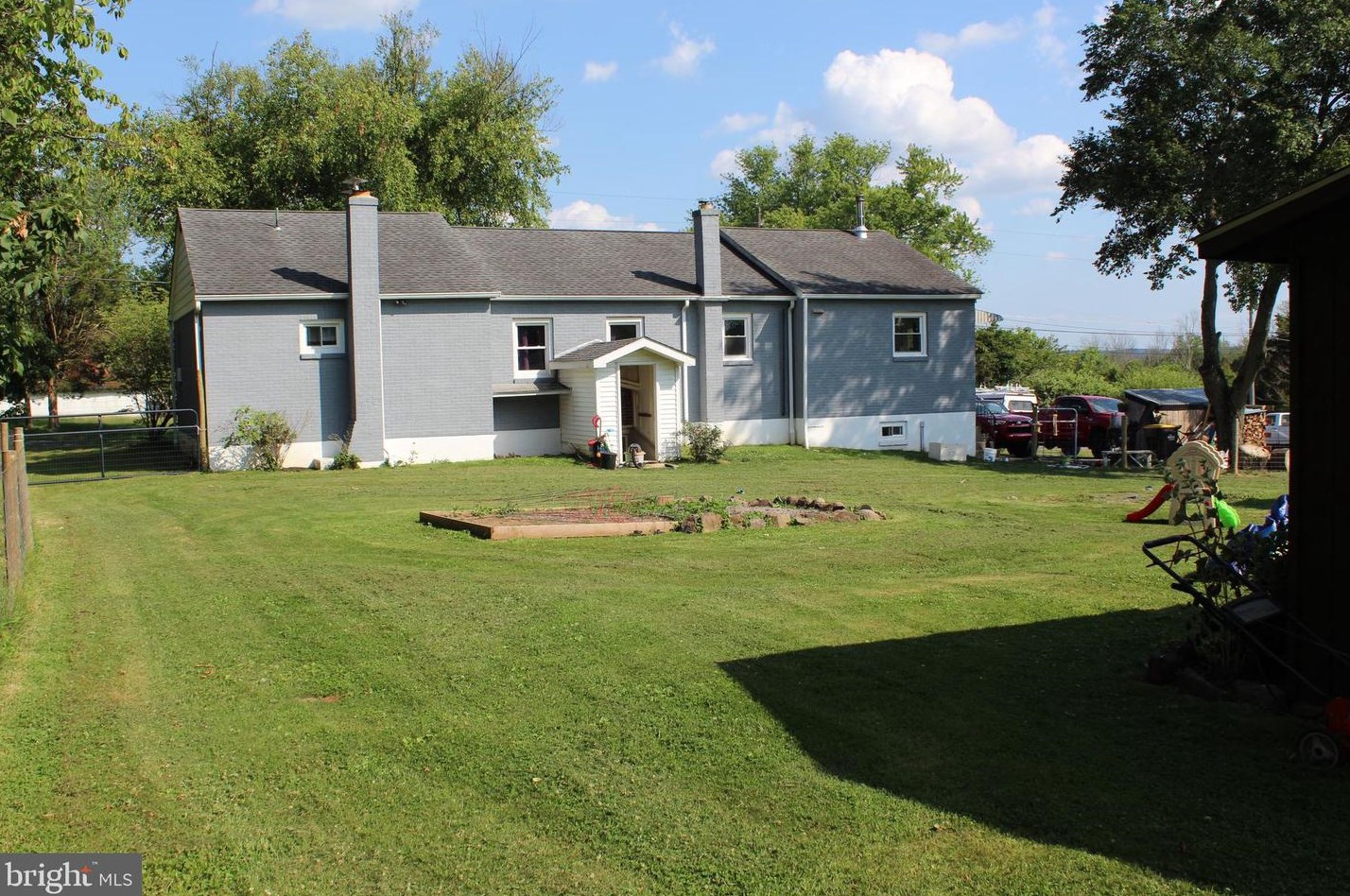 3829 Church Rd, Perkiomenville, PA 18074