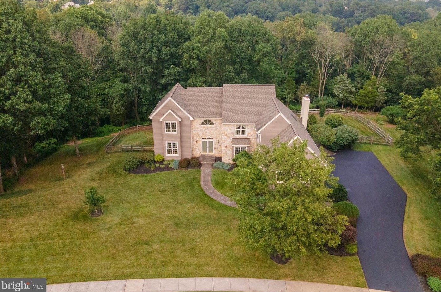 1845 Morgan Ln, Collegeville, PA 19426