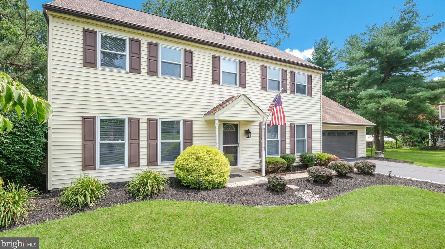 1949 Foster Rd, Hatfield, PA 19440