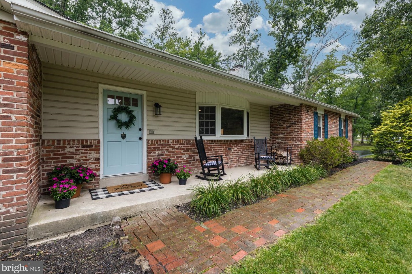 2035 Oak Ln, Harleysville, PA 19438