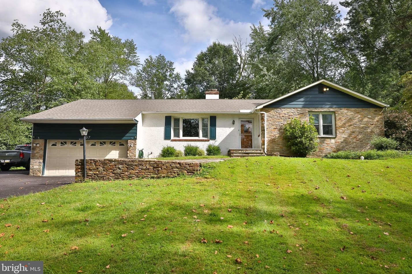 607 Mckean Rd, Prospectville, PA 19002