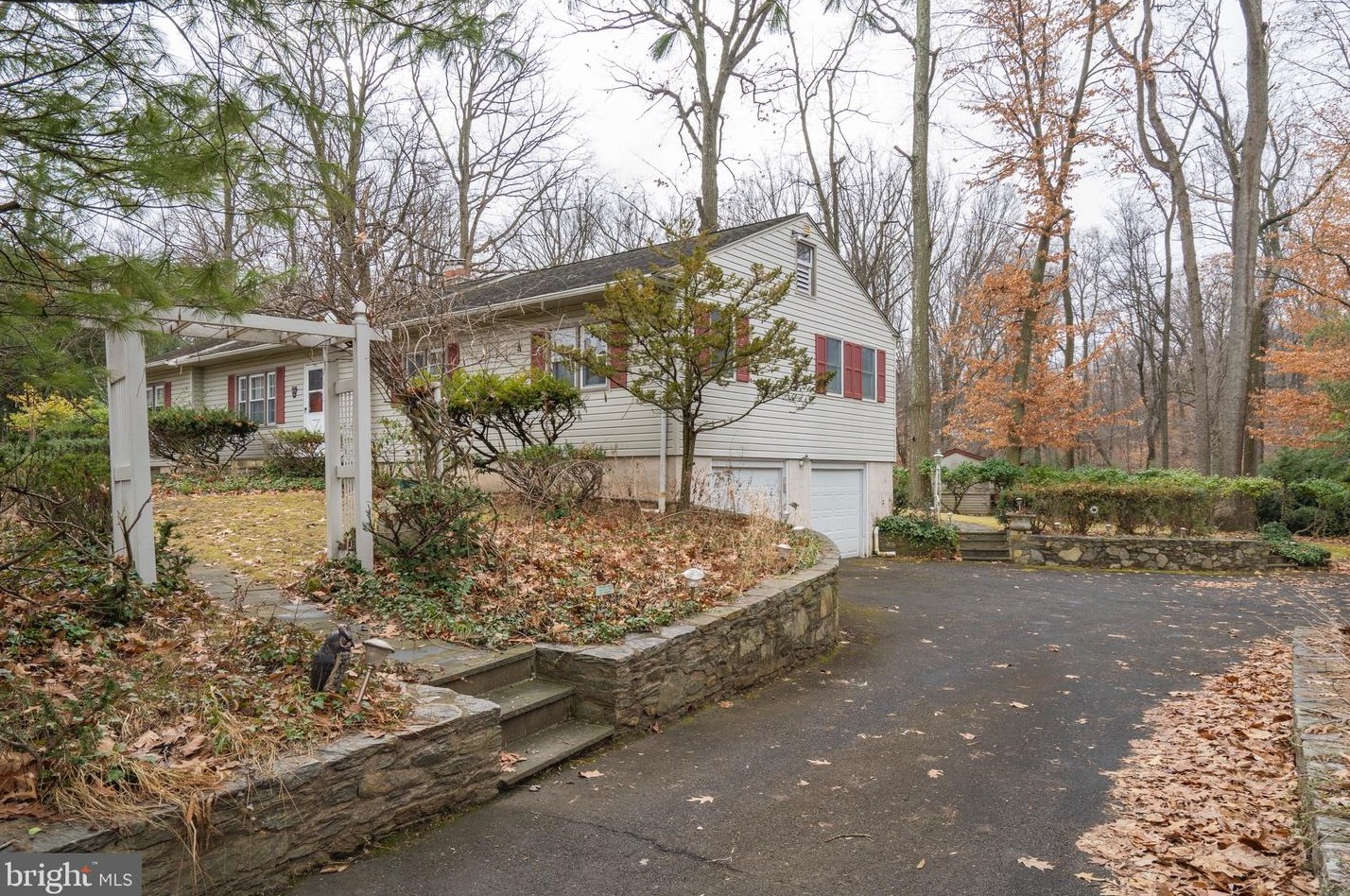3328 Susquehanna Rd, Dresher, PA 19025