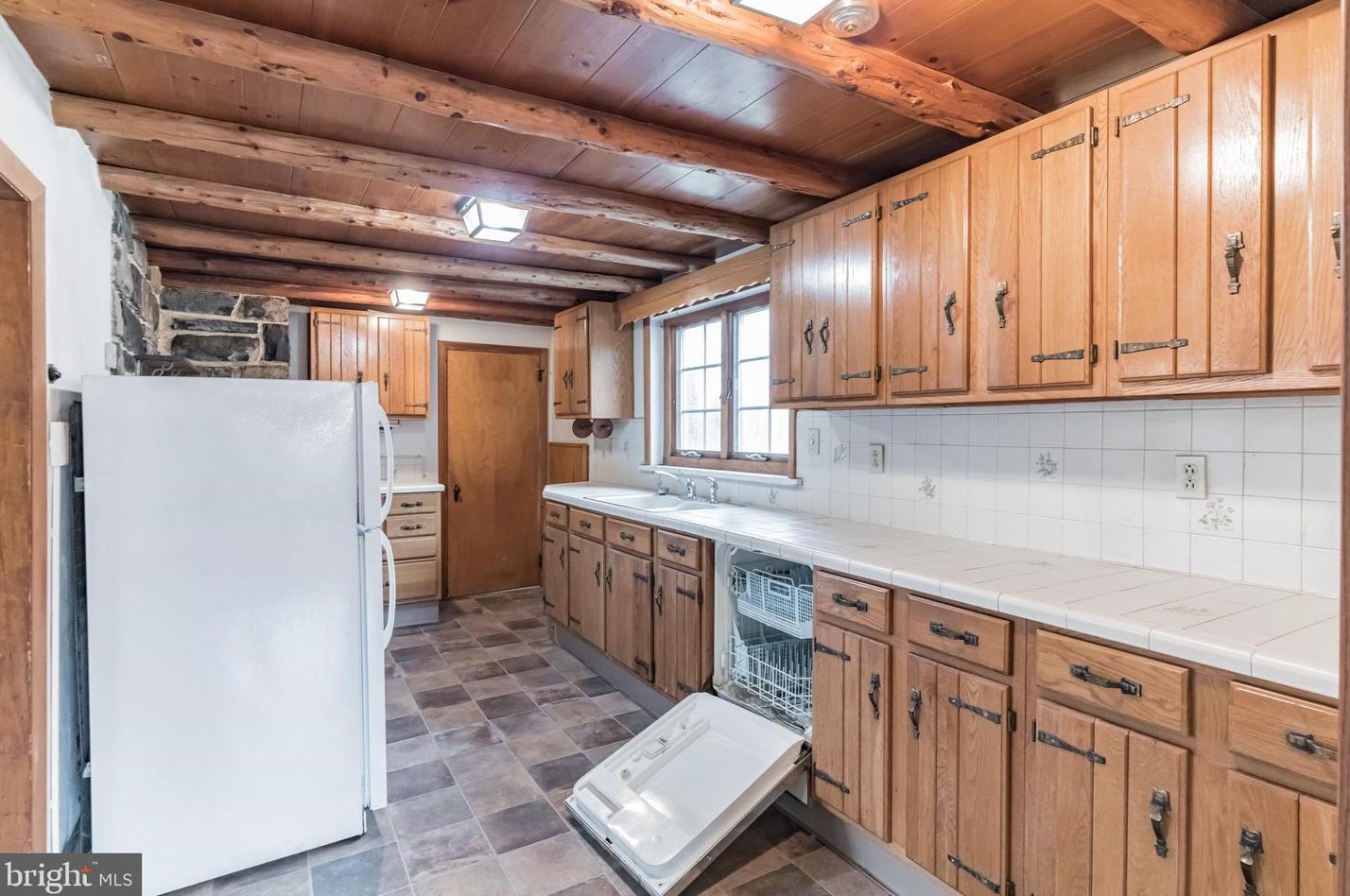 545 Lower State Rd, North Wales PA 19454-1318 exterior