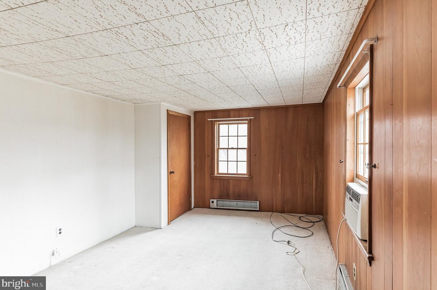 545 Lower State Rd, North Wales PA 19454-1318 exterior