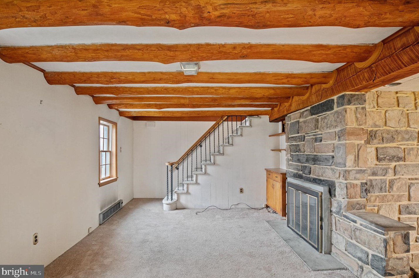 545 Lower State Rd, North Wales PA 19454-1318 exterior