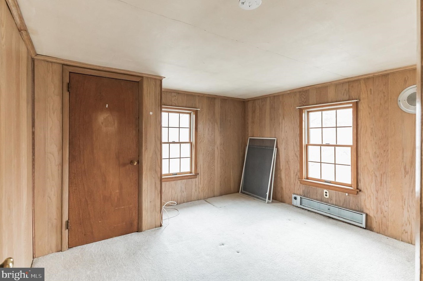 545 Lower State Rd, North Wales PA 19454-1318 exterior