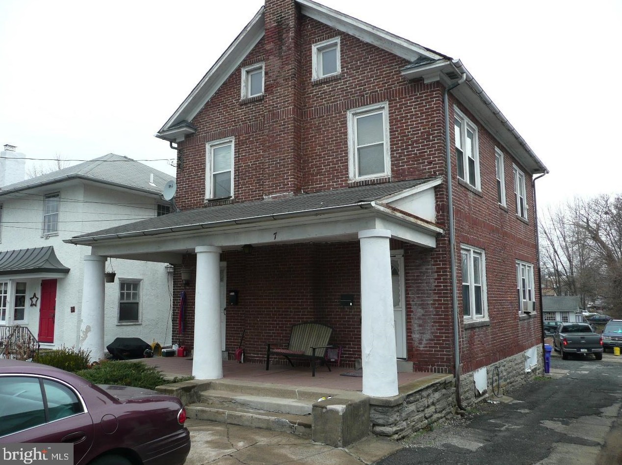 7 Toxony Ave, Ardsley, PA 19038-4404