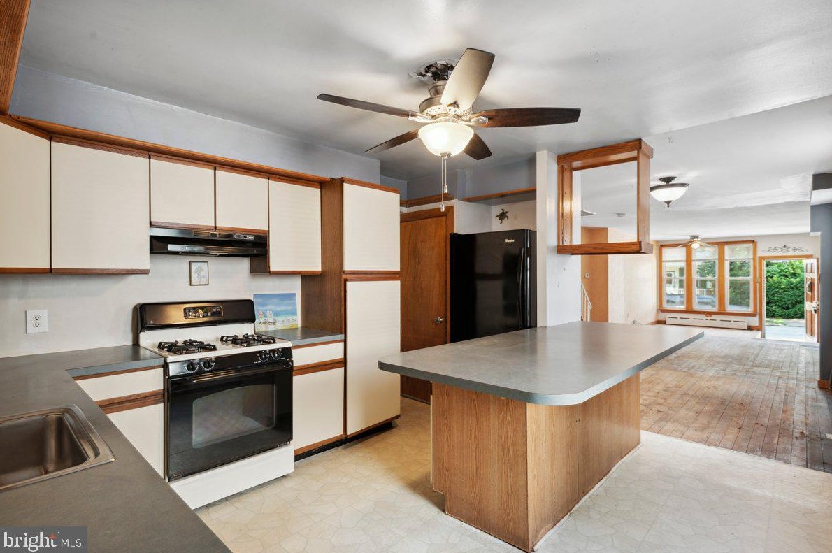 319 Beecher Ave, Cheltenham, PA 19012
