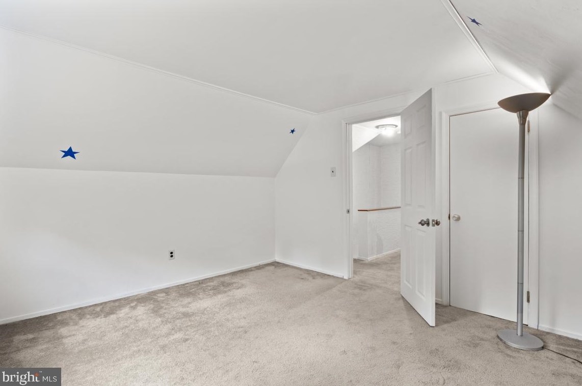 515 Station Ave, Ardsley PA  19038-1418 exterior