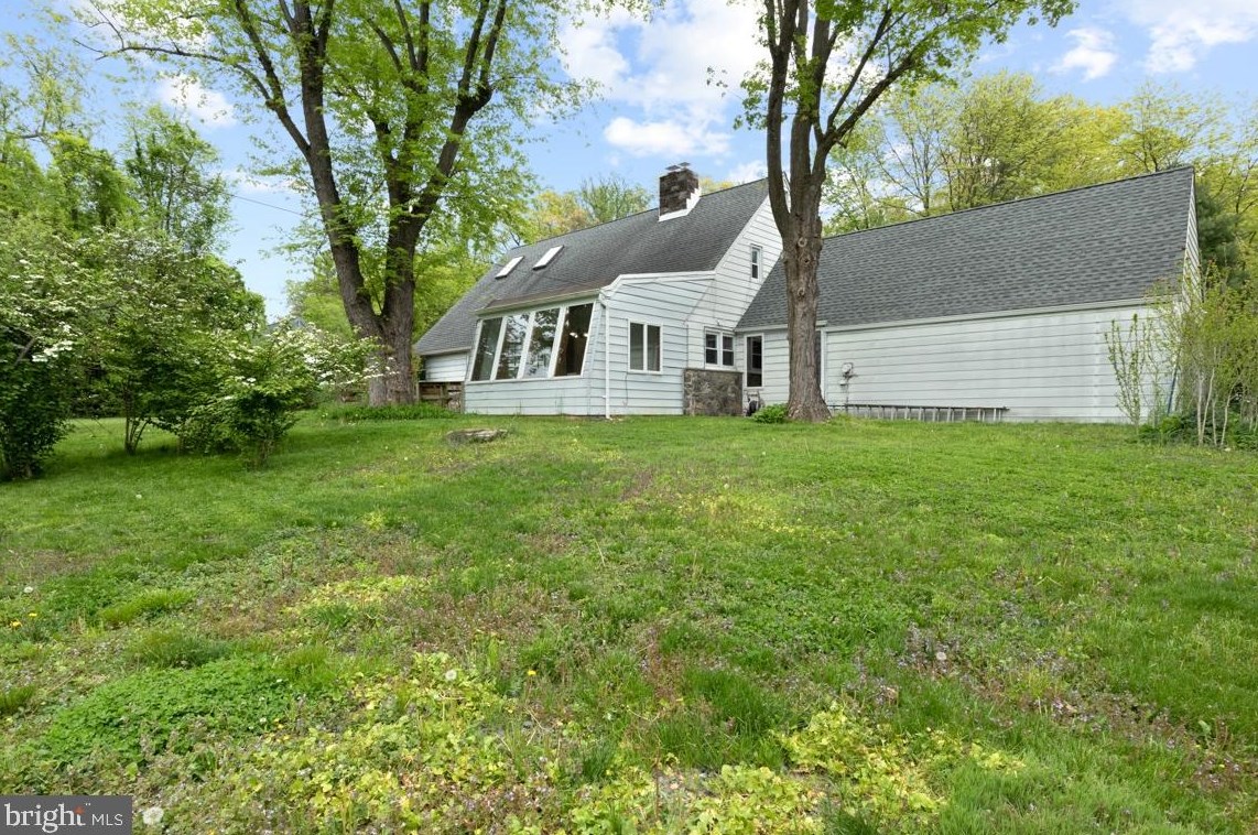 515 Station Ave, Ardsley PA  19038-1418 exterior