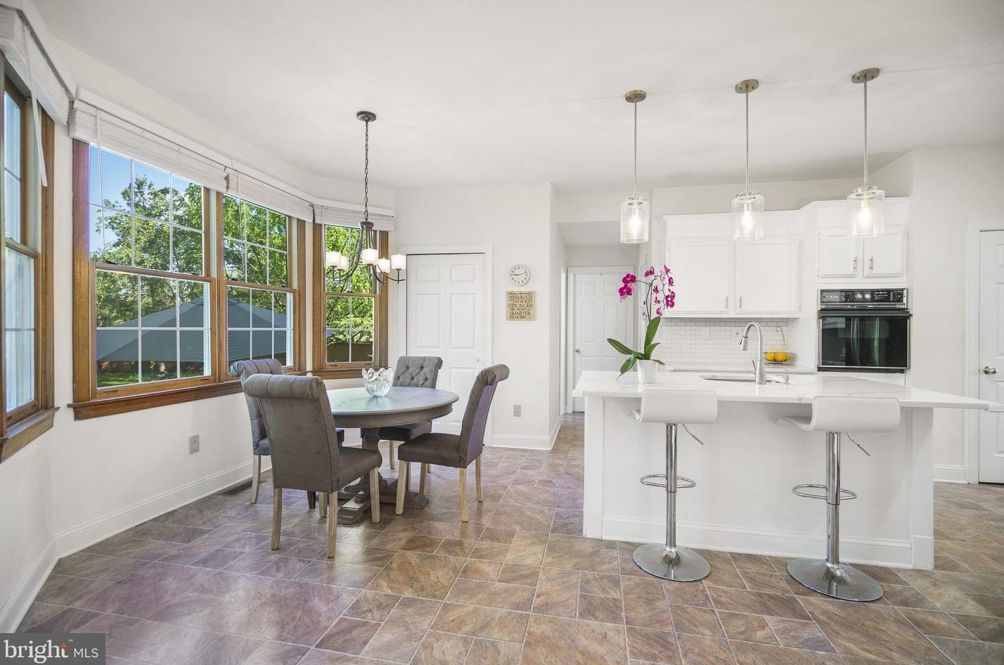 100 Mallard Dr, North Wales PA 19454-1191 exterior