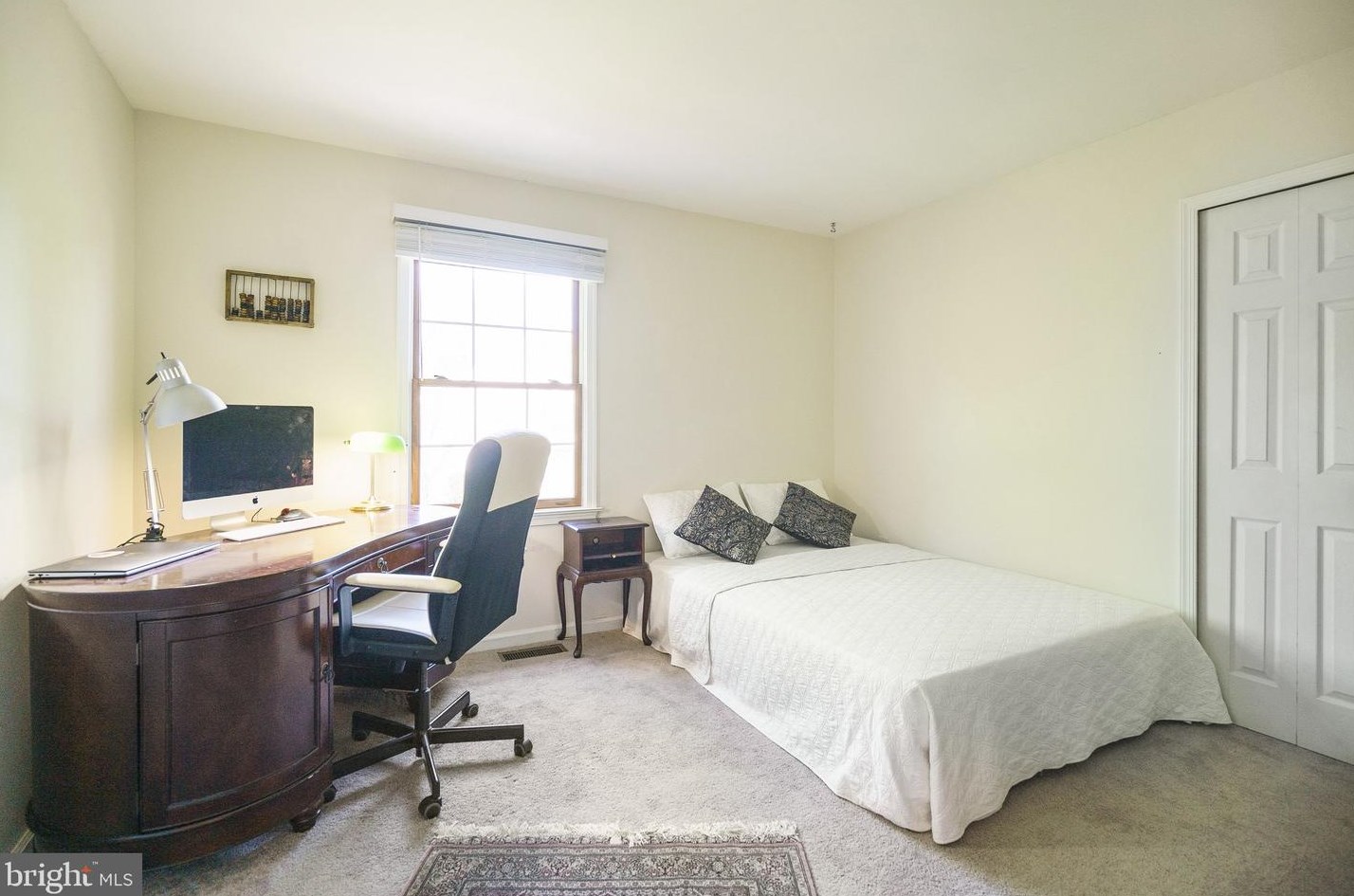 100 Mallard Dr, North Wales PA 19454-1191 exterior