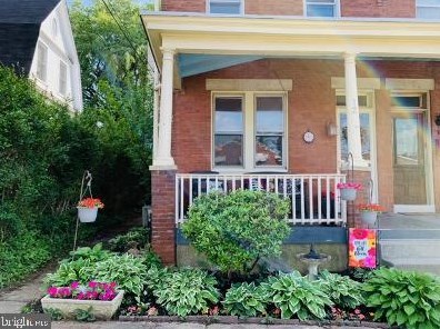 12 Loney St, Meadowbrook, PA 19046-4305