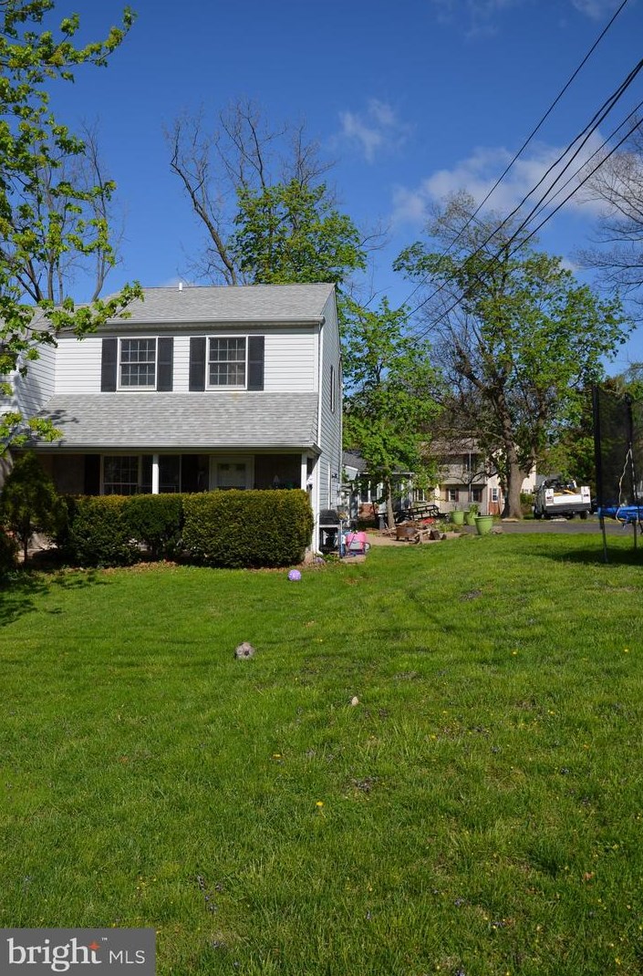 318 Birch Ave, Horsham, PA 19044-2504