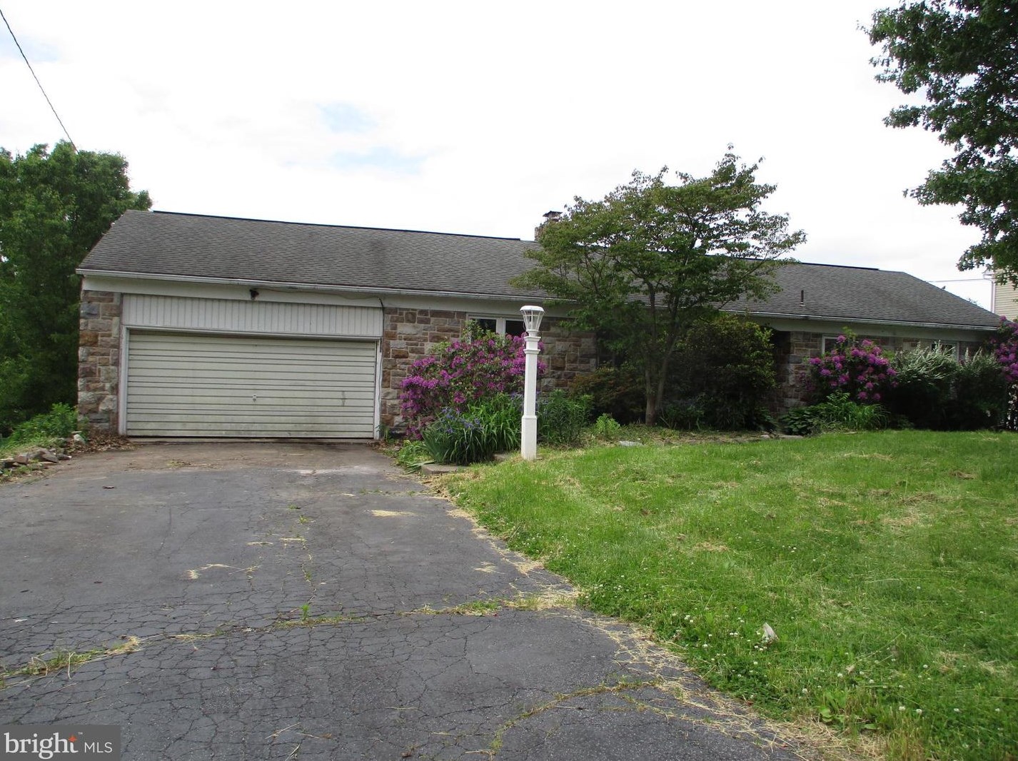 434 E Moyer Rd, Pottstown, PA 19464