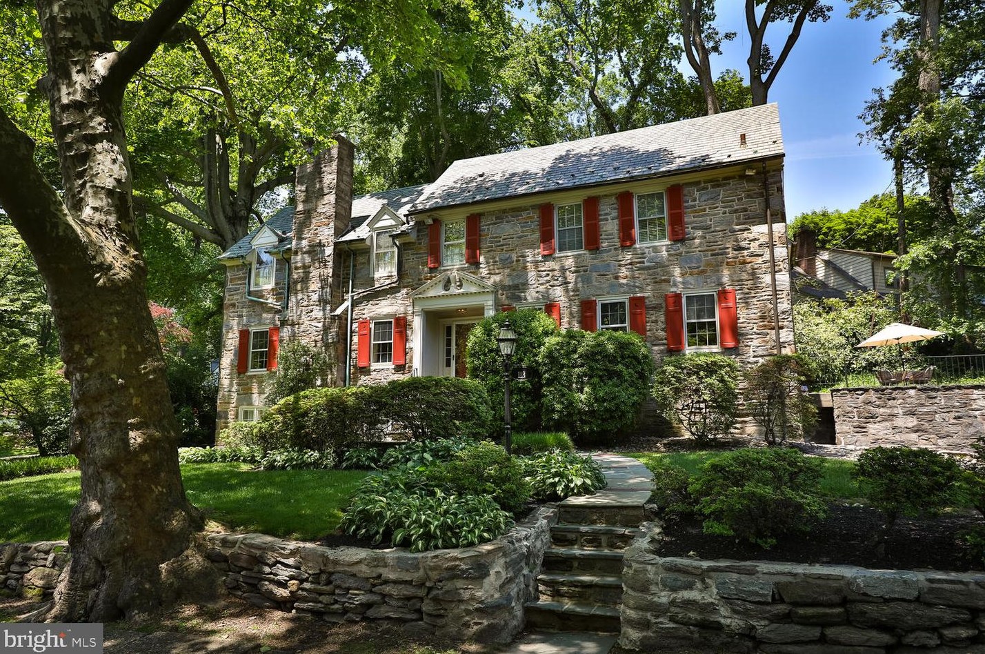 118 Holmecrest Rd, Meadowbrook, PA 19046-3816