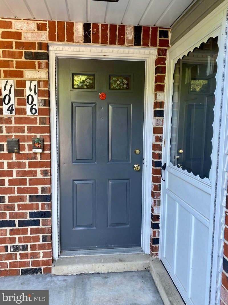1106 Valley Glen Rd #233, Melrose Park, PA 19027