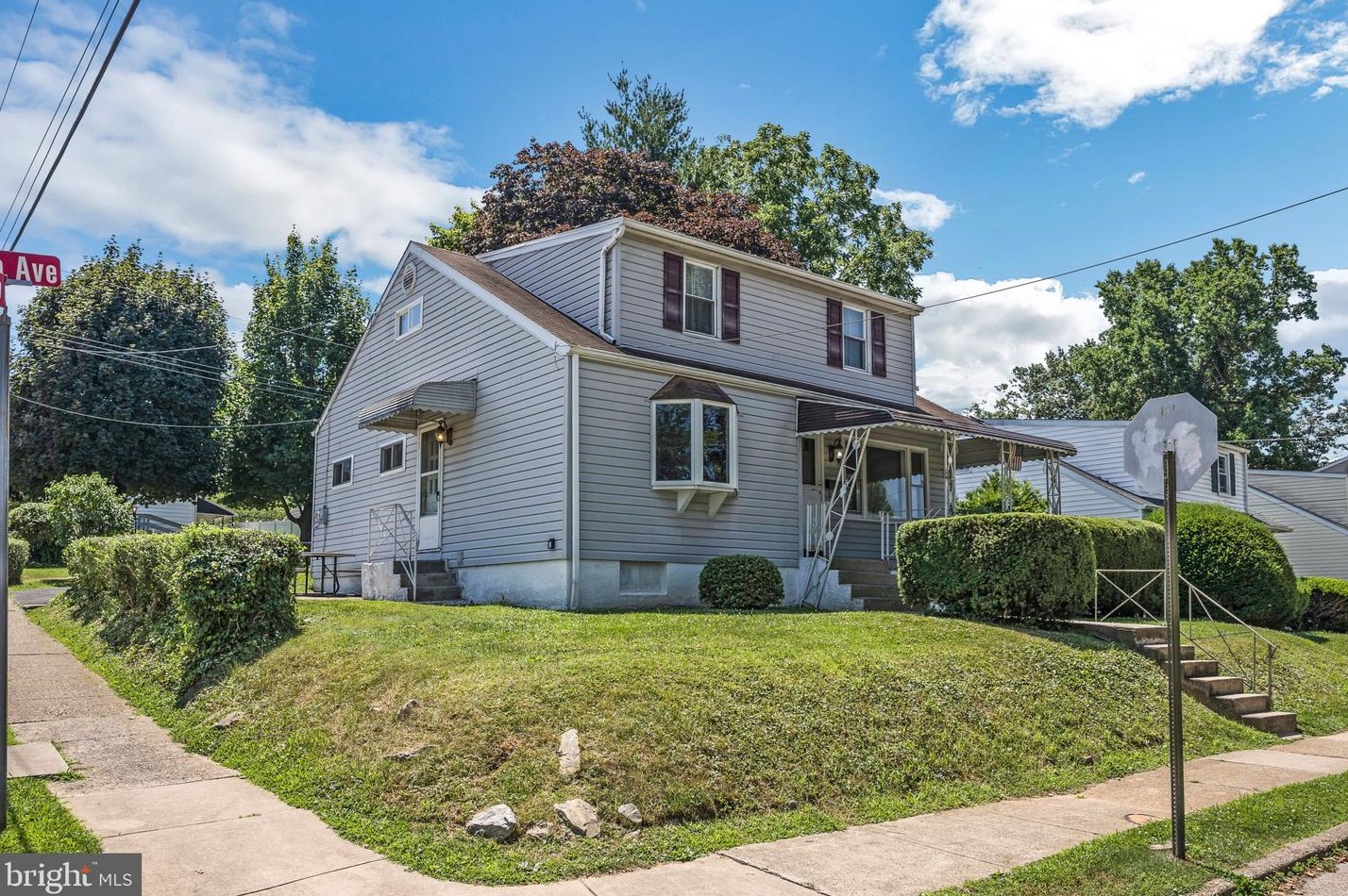 781 Penn Ave, Ardsley, PA 19038-1724