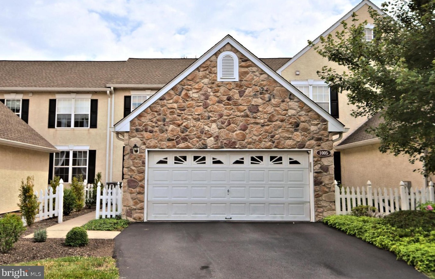 1005 Ingram Ct, Prospectville, PA 19002