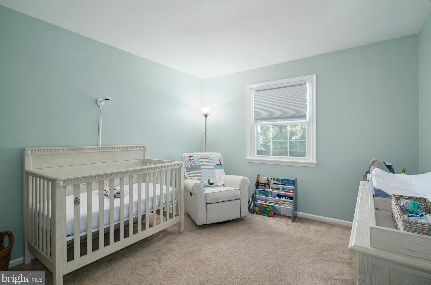 219 Jonathan Dr, North Wales PA  19454-1454 exterior