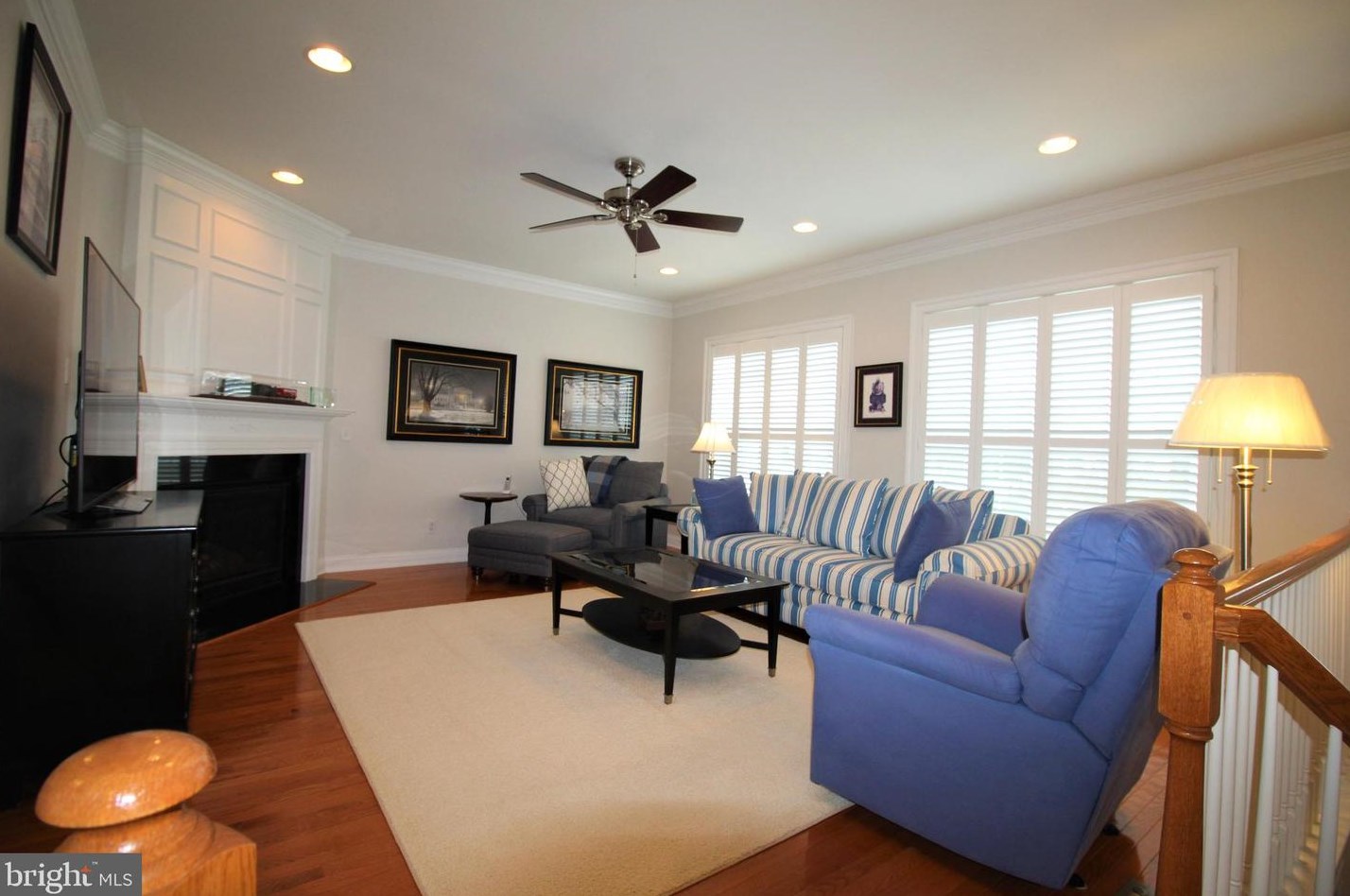 102 Bishop Dr, North Wales PA  19454-1534 exterior