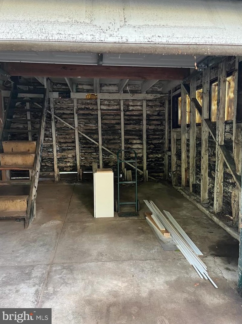 120 Walnut Ave, Ardmore, PA 19003