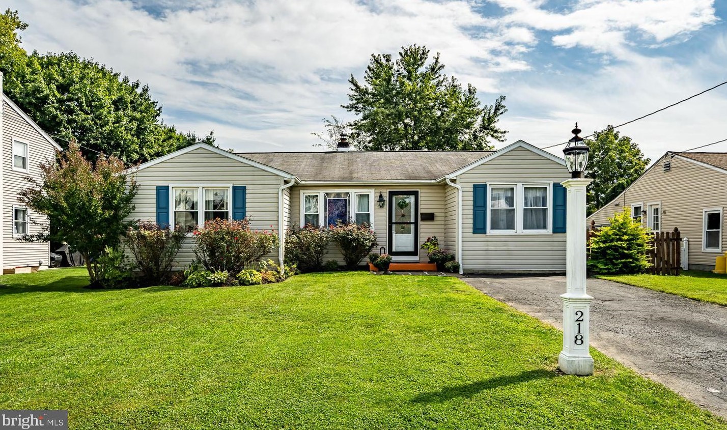 218 Integrity Ave, Oreland, PA 19075-1612