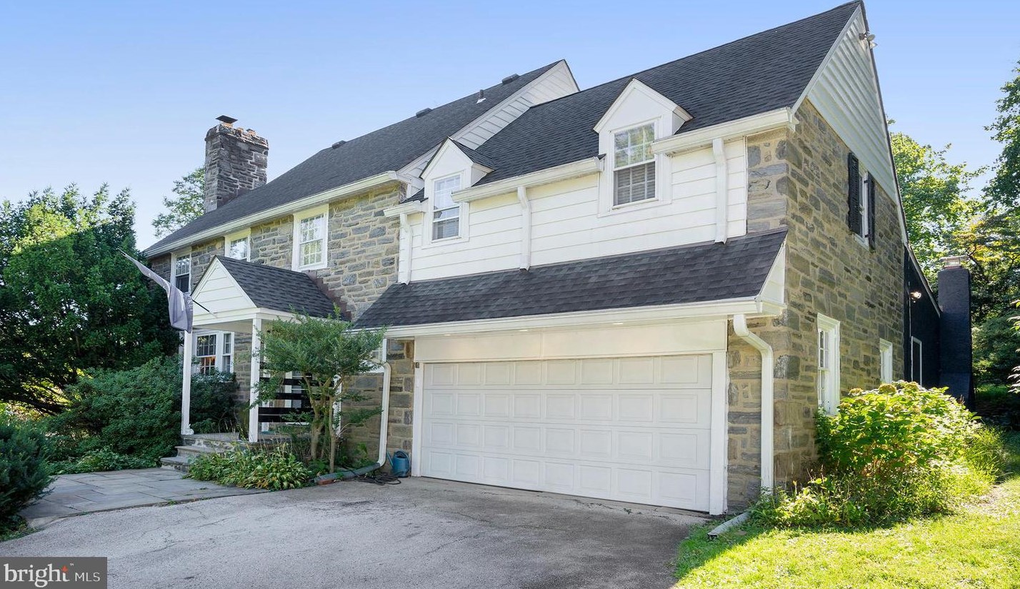 1043 Washington Ln, Meadowbrook, PA 19046-1708