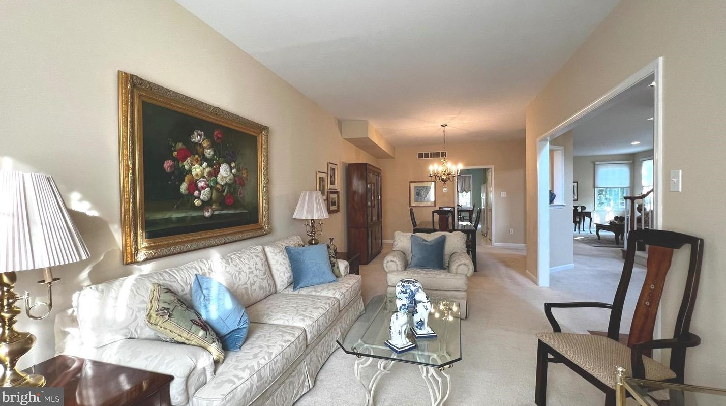 100 Bolton Ct, Prospectville, PA 19002