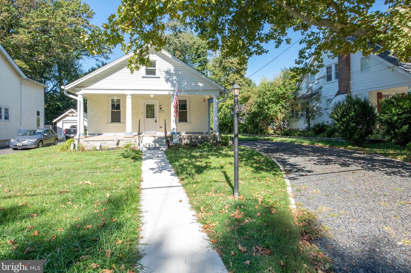 8350 Cadwalader Ave, Melrose Park, PA 19027