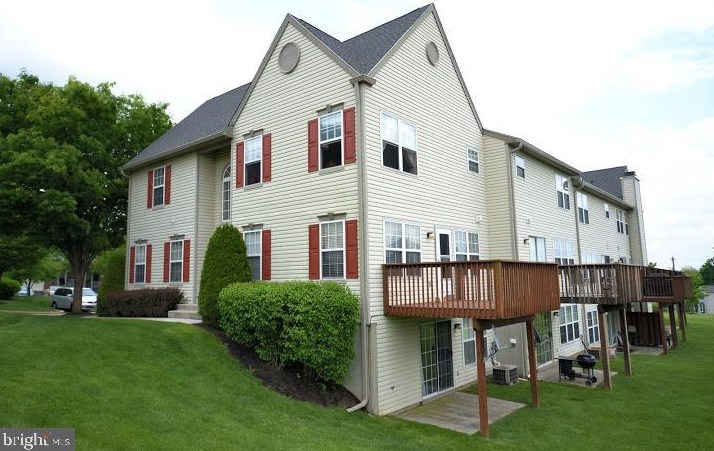 115 Farrington Ct, Collegeville, PA 19426
