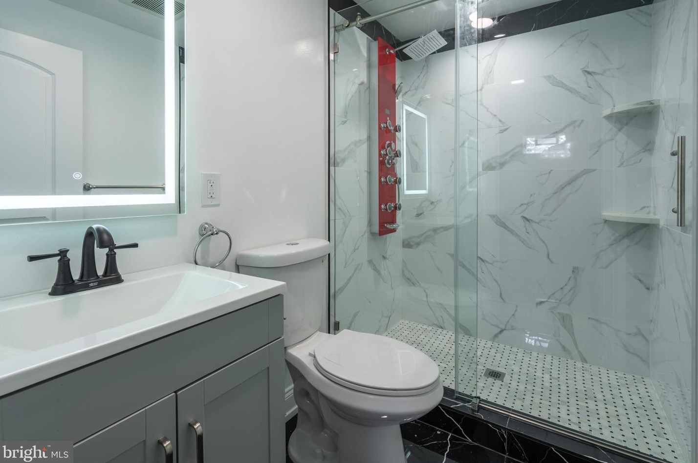 247 Hills Ave, Ardsley PA  19038-1623 exterior