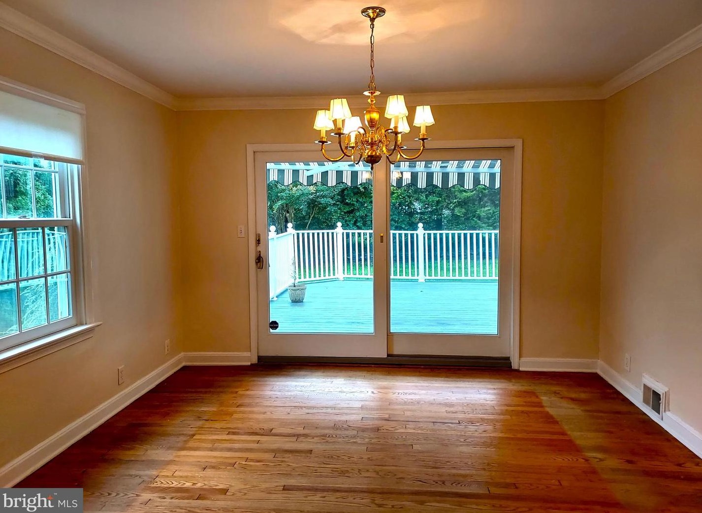 416 Parkview Dr, Penn Wynne PA  19096-1640 exterior