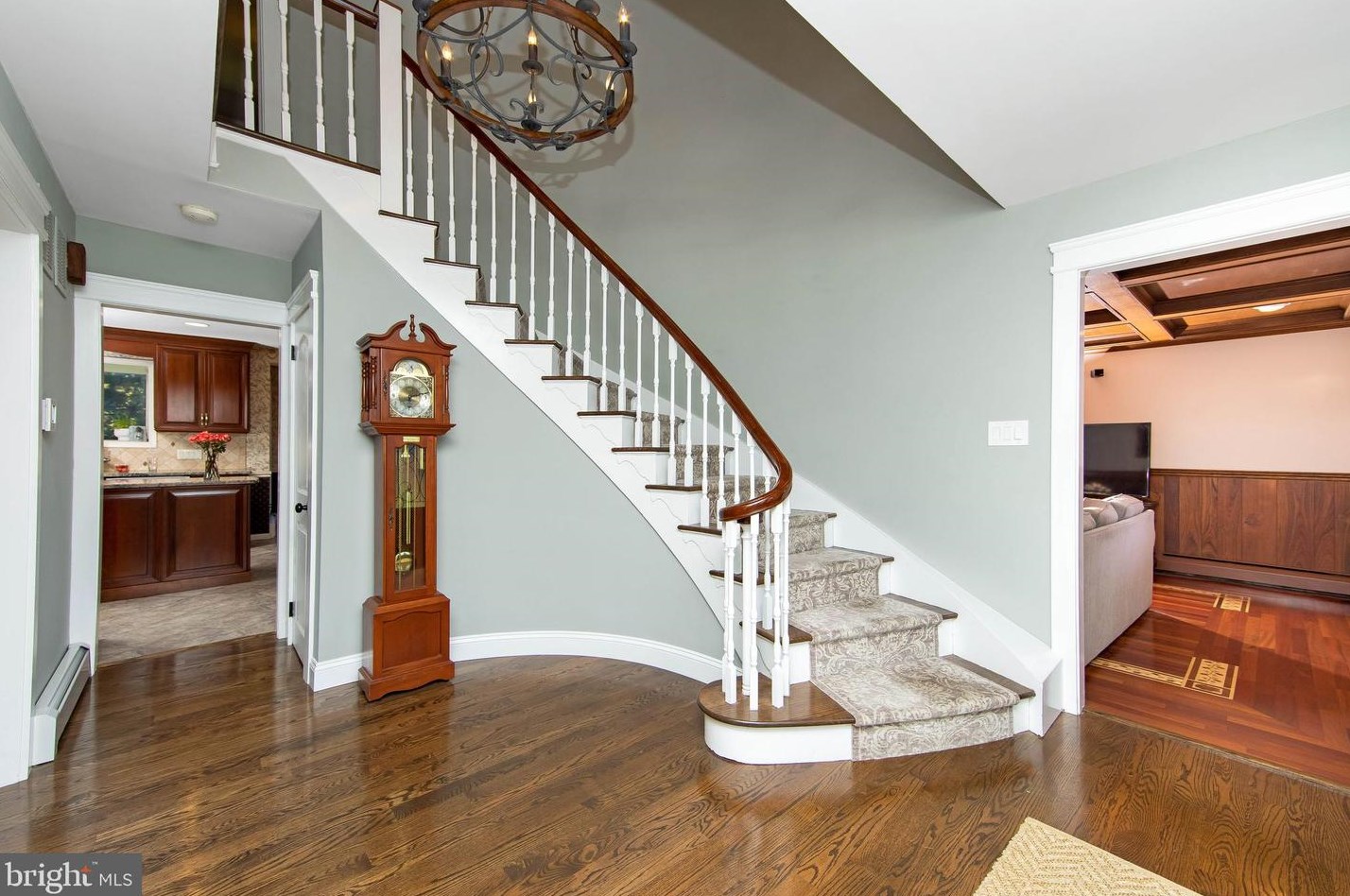 3658 Chimney Swift Dr, Huntingdon Valley, PA 19006