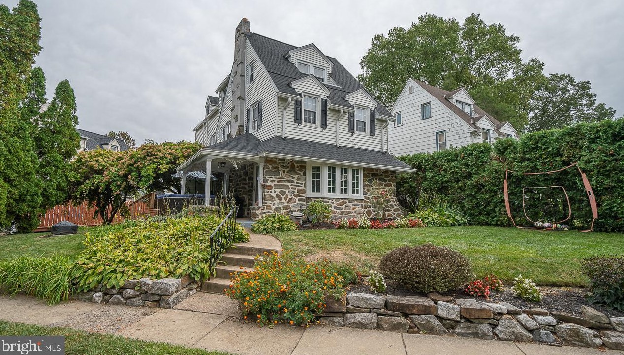 1422 Dorset Ln, Penn Wynne, PA 19096-3823
