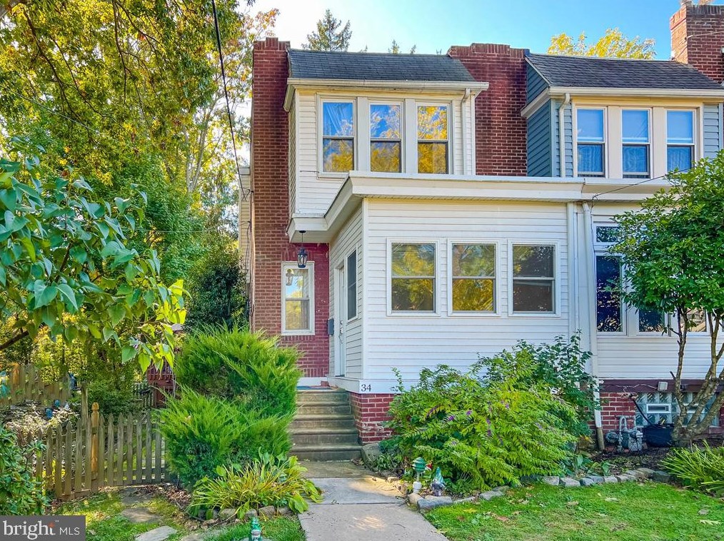 34 Hillcrest Rd, Ardsley, PA 19038-8223