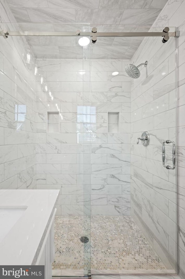 250 Hathaway Ln, Penn Wynne PA 19096-1924 exterior