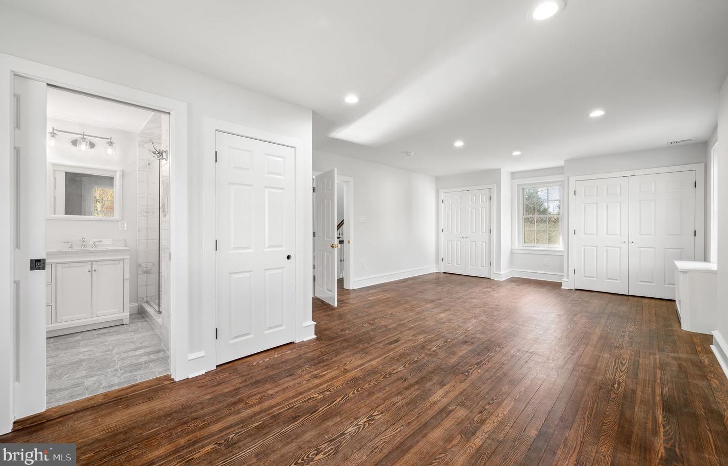 250 Hathaway Ln, Penn Wynne PA 19096-1924 exterior