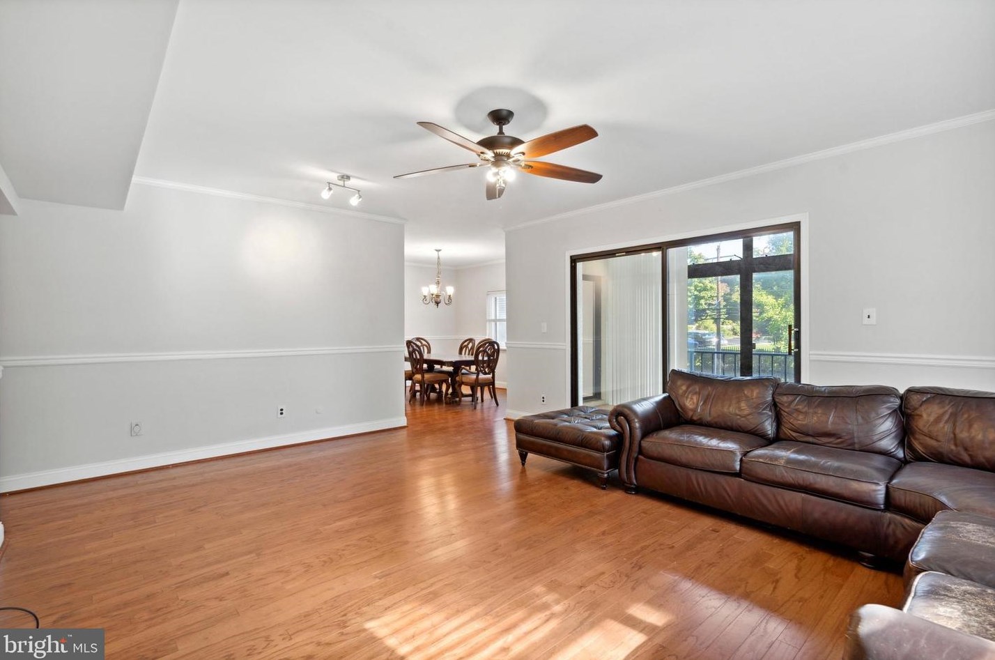 432 W Montgomery Ave #201, Ardmore, PA 19003