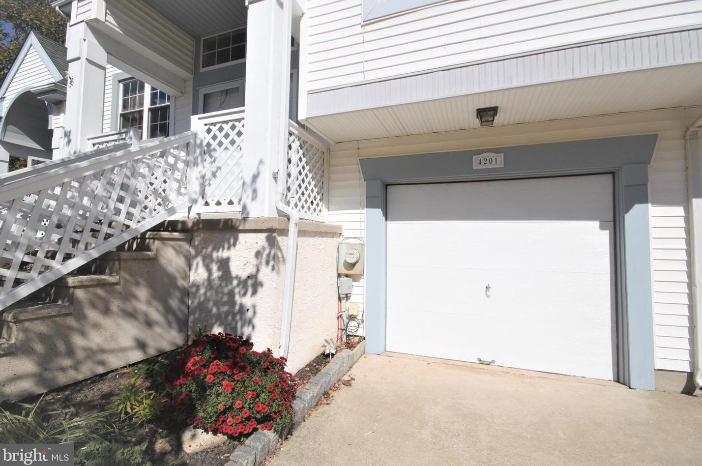4201 Quaker Ct, North Wales, PA 19454-3731