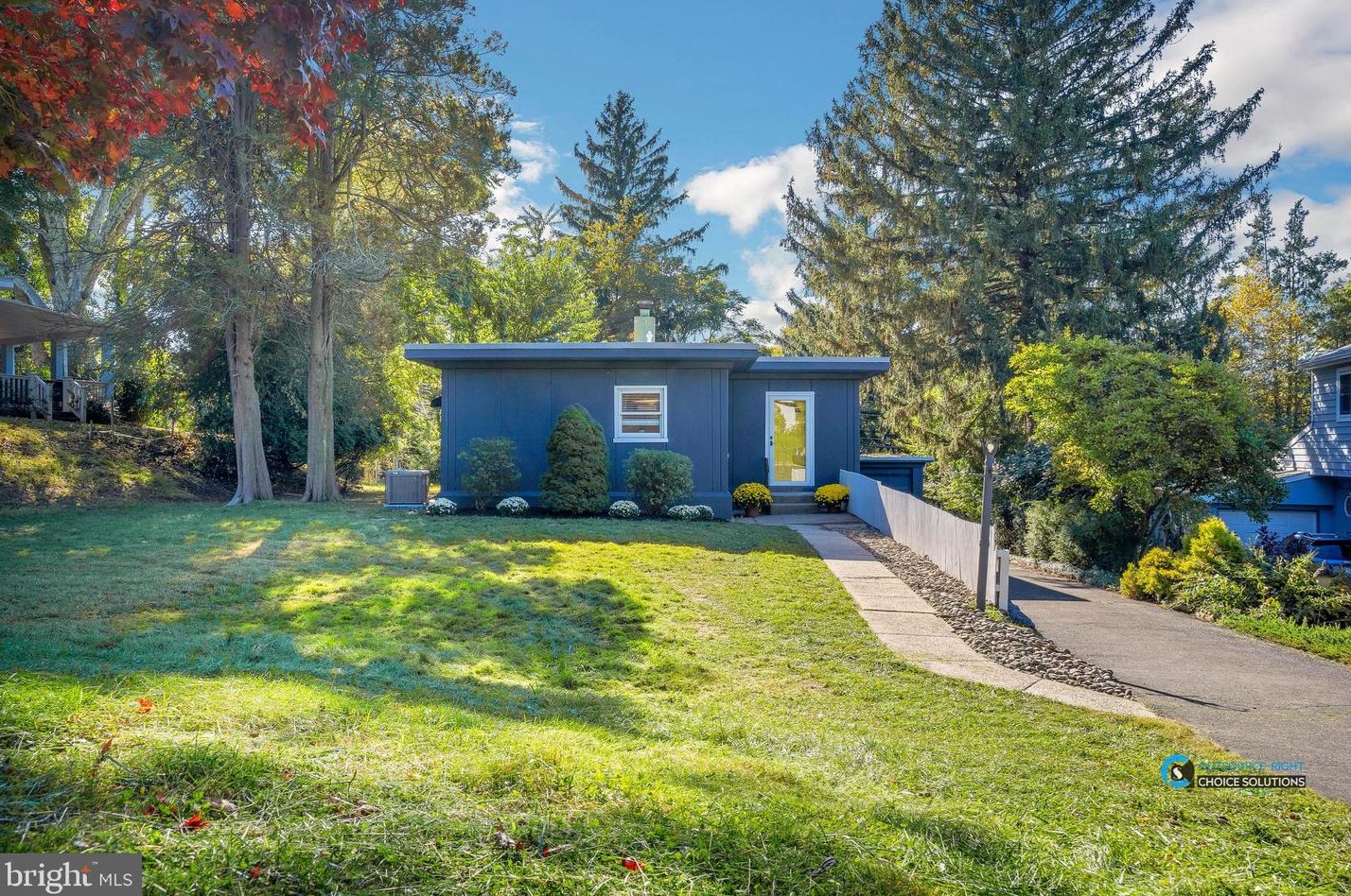 8204 Douglas Rd, Ardsley, PA 19038