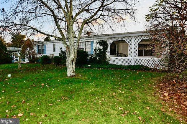 1010 Cherrywood Ct, North Wales, PA 19454-4319