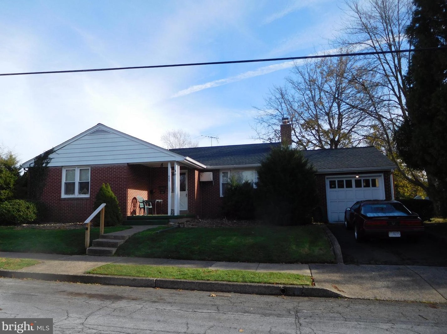 605 S Mitchell Ave, Lansdale, PA 19446