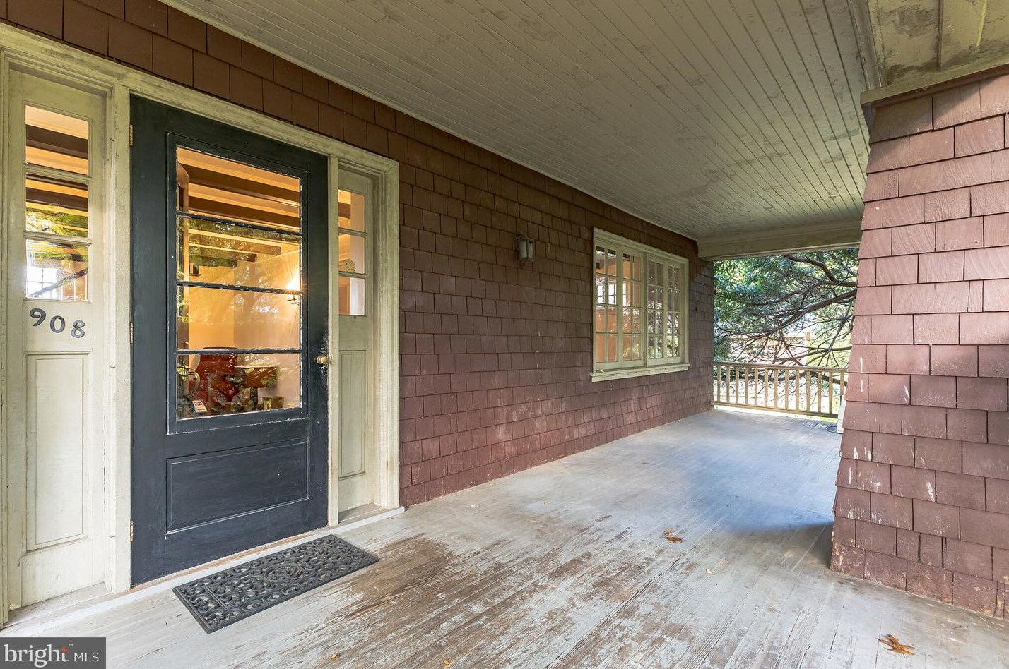 908 Edge Hill Rd, Ardsley, PA 19038-3824