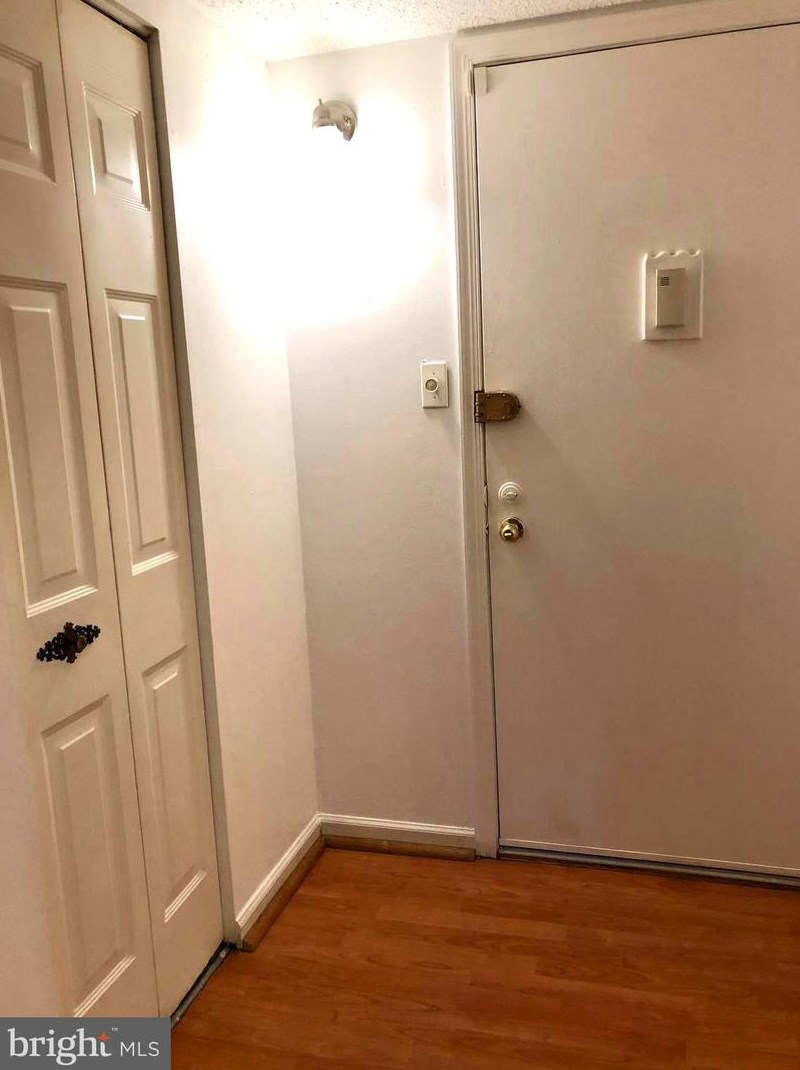 170 Woodstream Dr #condo 170, Norristown, PA 19403